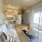 Holiday home Boho Natural Beachfront Detached House *