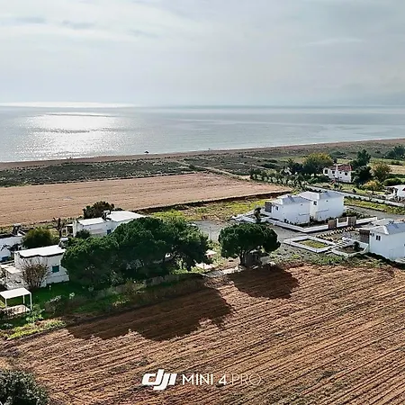 Boho Natural Beachfront Detached House Holiday home Analipsis (Messinia)