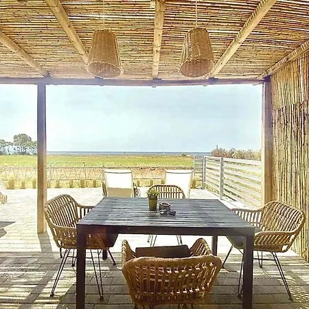 Boho Natural Beachfront Detached House Holiday home