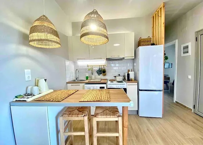 Vakantiehuis Boho Natural Beachfront Detached House Analipsis (Messinia)