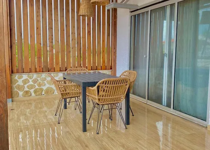 Boho Natural Beachfront Detached House Ferienhaus Analipsis (Messinia)